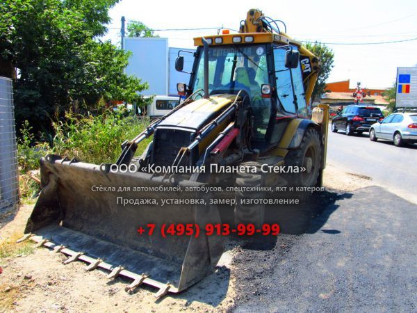 Стекло для экскаваторов-погрузчиков Caterpillar 442D