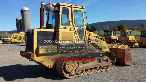 Стекло для колёсных погрузчиков Caterpillar 953