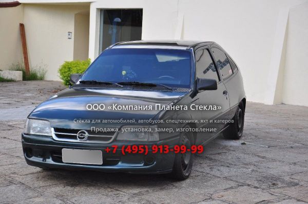 Стекло для Chevrolet Kadett хетчбэк 1996 - 1998, 1 поколение [рестайлинг]