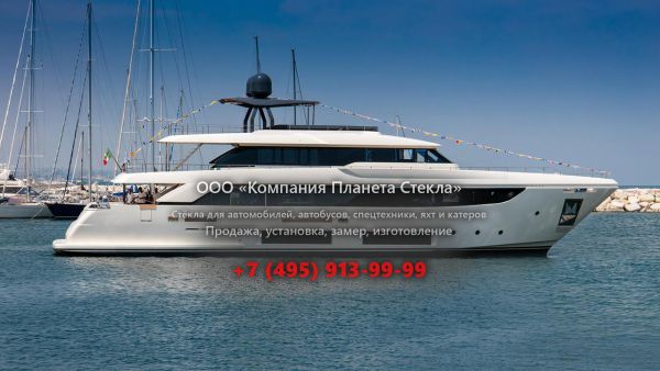 Стекло для моторная яхта с сандеком Custom Line Navetta 33