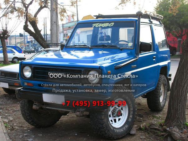 Стекло для Daihatsu Rocky