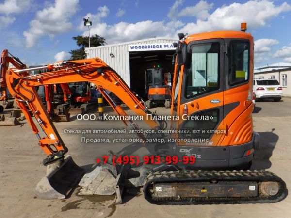 Стекло для гусеничных мини-экскаваторов Doosan DX30Z