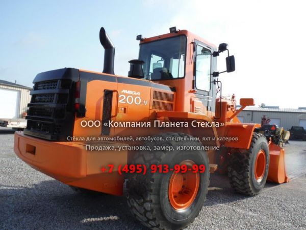 Стекло для колёсных погрузчиков Doosan Mega 200