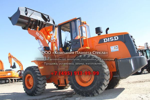 Стекло для колёсных погрузчиков Doosan SD300