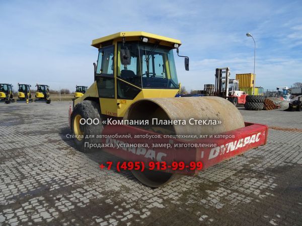 Стекло для грунтовых катков Dynapac CA302D