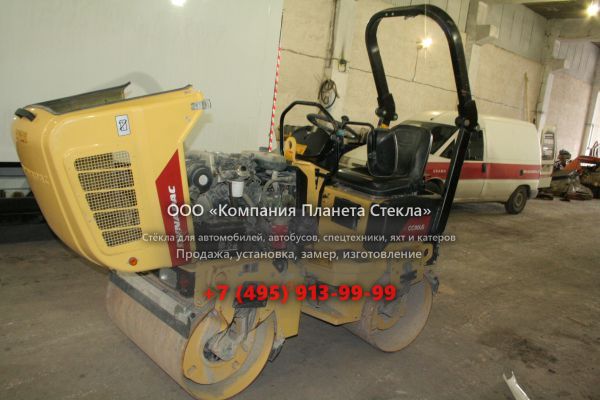 Стекло для гладковальцовых катков Dynapac CC900S