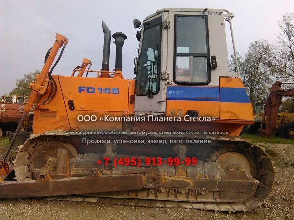 Стекло для бульдозеров Fiat-Hitachi FD145