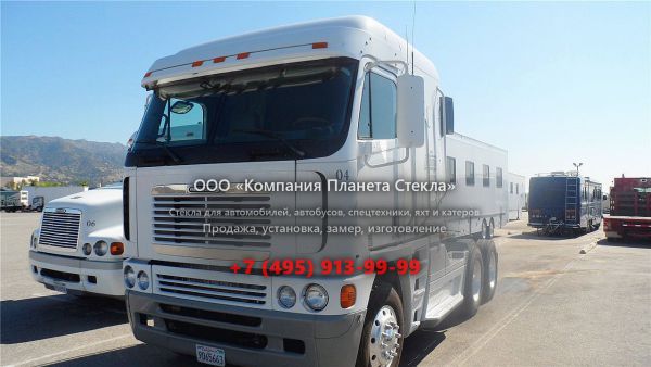 Стекло для тягачи седельных Freightliner Argosy 90