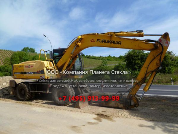Стекло для колёсных экскаваторов Furukawa W 735LS