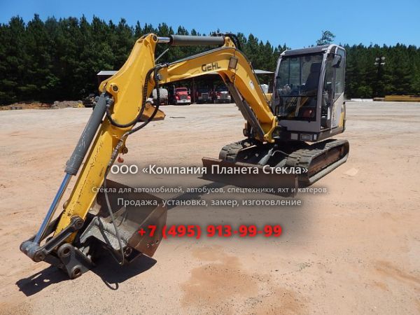 Стекло для гусеничных мини-экскаваторов Gehl 502