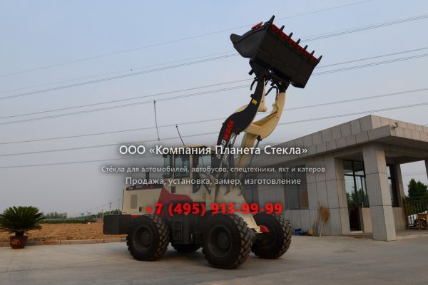 Стекло для колёсных погрузчиков Goodwork LX320