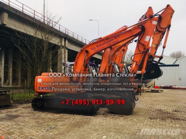 Стекло для гусеничных экскаваторов Hitachi EX135UR