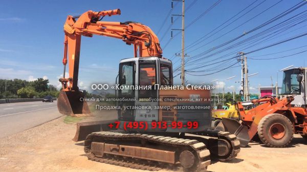 Стекло для гусеничных экскаваторов Hitachi EX135UR