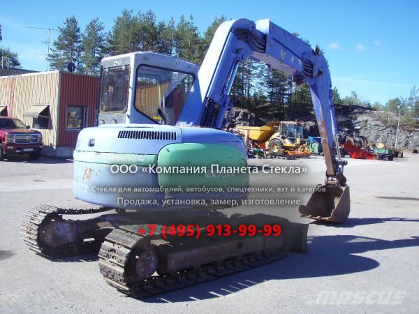 Стекло для гусеничных мини-экскаваторов Hitachi EX75UR-3
