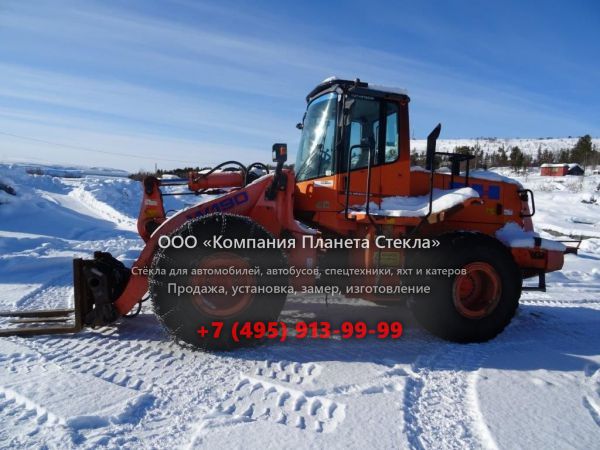Стекло для колёсных погрузчиков Hitachi W 190