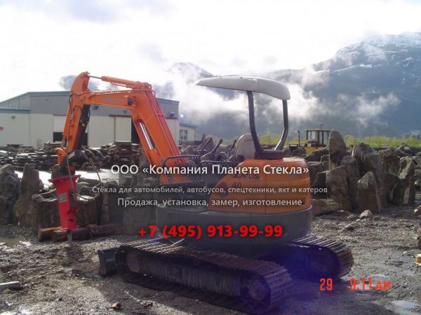 Стекло для гусеничных мини-экскаваторов Hitachi ZAXIS 40