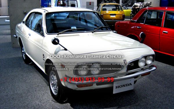 Стекло для Honda 1300