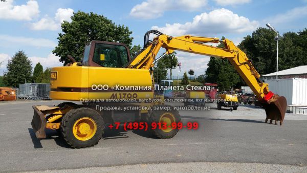 Стекло для колёсных экскаваторов Hydrema M 1700