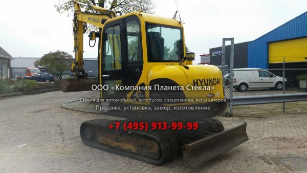 Стекло для гусеничных мини-экскаваторов Hyundai ROBEX 55-7