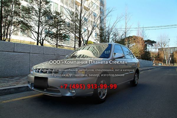 Стекло для Hyundai Verna хетчбэк 2000 - 2003, LC