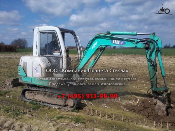 Стекло для гусеничных мини-экскаваторов IHI 30J