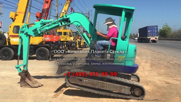 Стекло для гусеничных мини-экскаваторов IHI 40Z