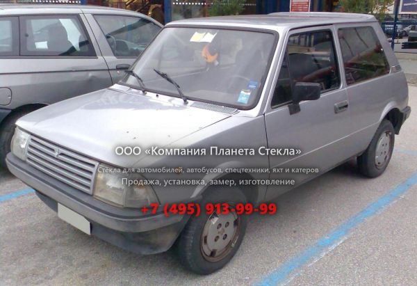 Стекло для Innocenti Small хетчбэк 1991 - 1994, 1 поколение