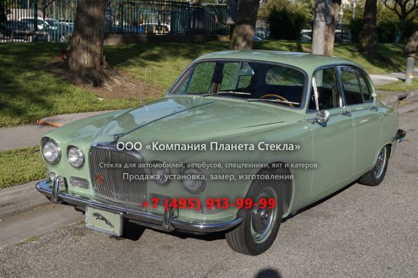 Стекло для Jaguar 420