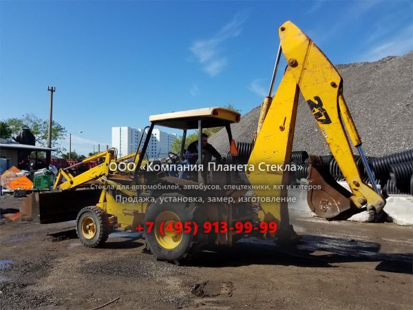 Стекло для экскаваторов-погрузчиков JCB 217