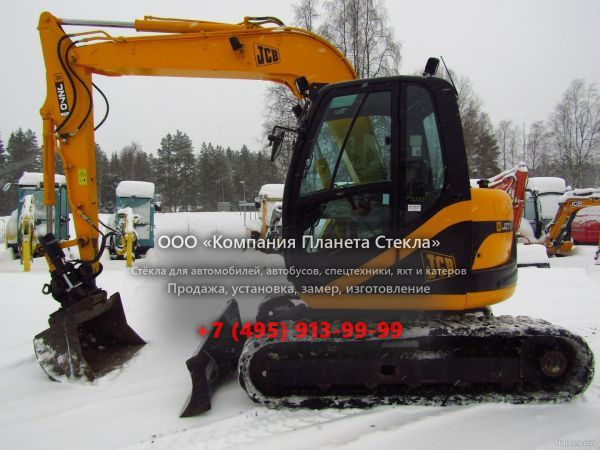 Стекло для гусеничных экскаваторов JCB JZ 70