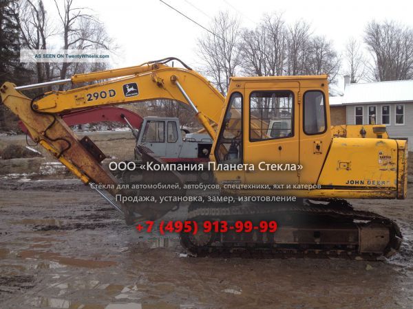 Стекло для гусеничных экскаваторов John Deere 290D