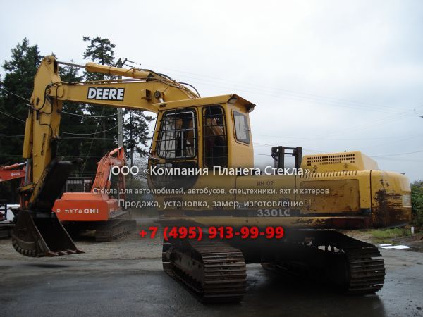 Стекло для гусеничных экскаваторов John Deere 330L