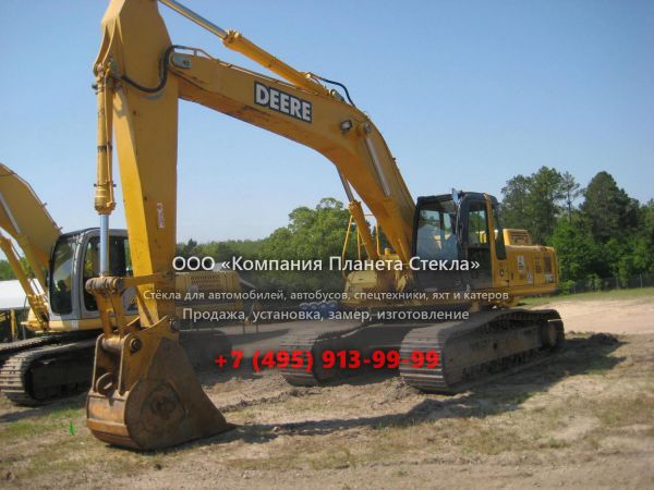 Стекло для гусеничных экскаваторов John Deere 370C