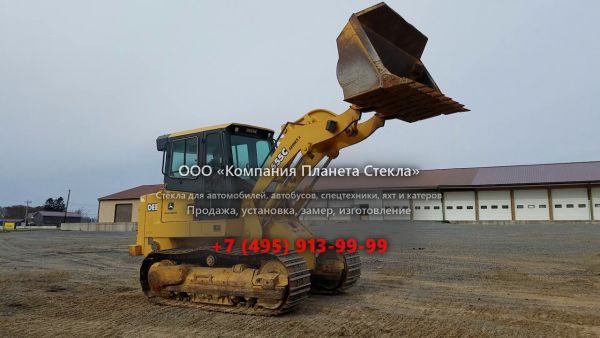 Стекло для колёсных погрузчиков John Deere 655C Series II