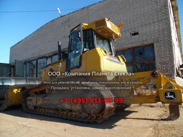 Стекло для гусеничных экскаваторов John Deere 750 LC