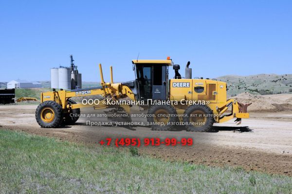 Стекло для грейдеров John Deere 772CH