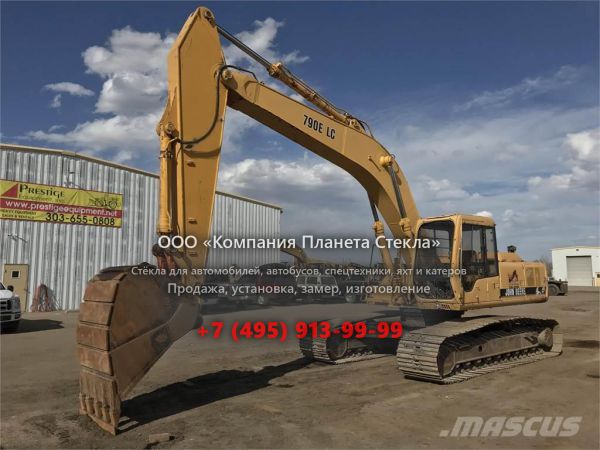 Стекло для гусеничных экскаваторов John Deere 790