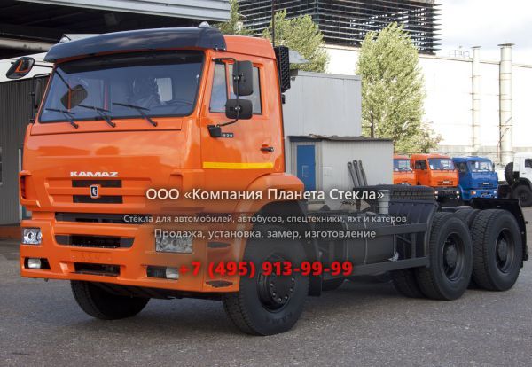 Стекло для шасси КамАЗ 6520