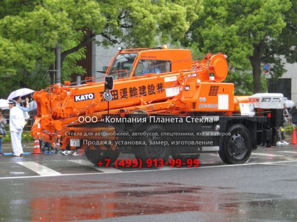 Стекло для автокран Kato MR-130