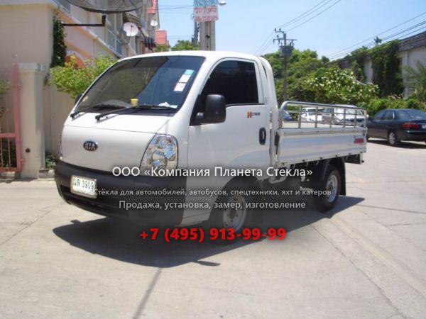 Стекло для бортовых грузовиков Kia K 2700 II