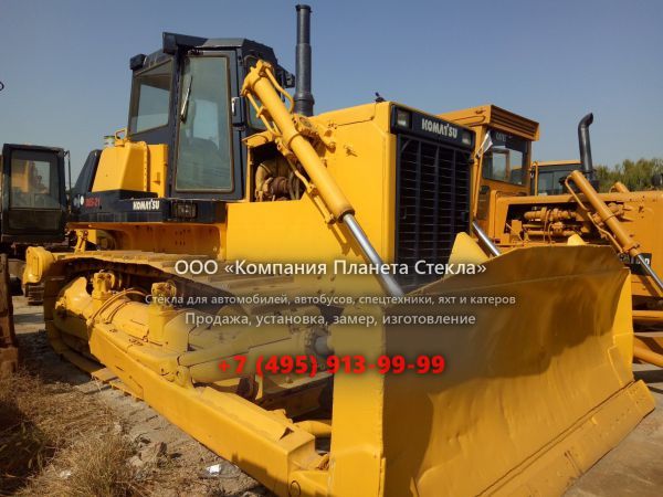 Стекло для гусеничных бульдозеров Komatsu D 85A-21