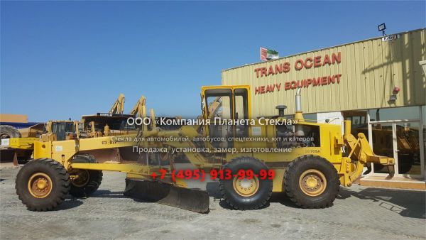 Стекло для грейдеров Komatsu GD705A-4