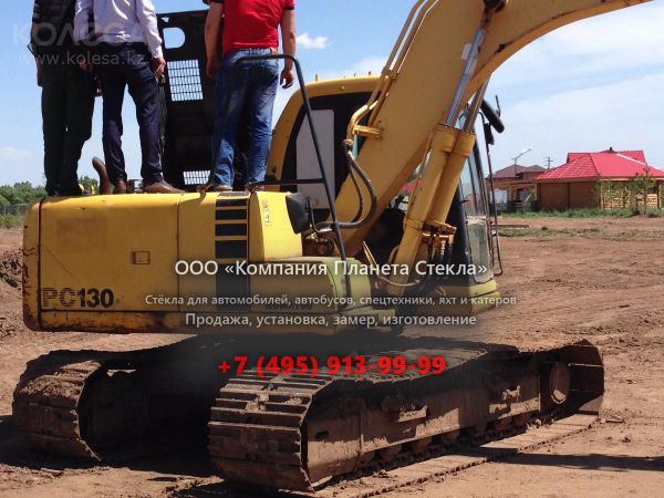 Стекло для гусеничных экскаваторов Komatsu PC130-6K