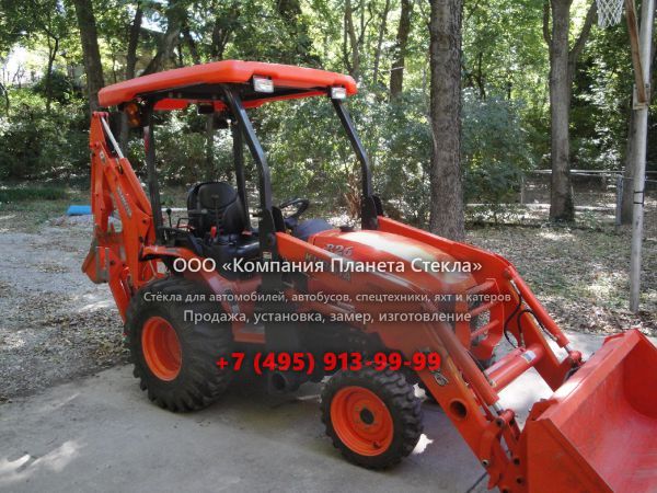 Стекло для экскаваторов-погрузчиков Kubota B26