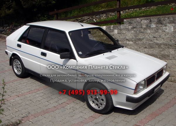 Стекло для Lancia Delta хетчбэк 1979 - 1994, 1 поколение