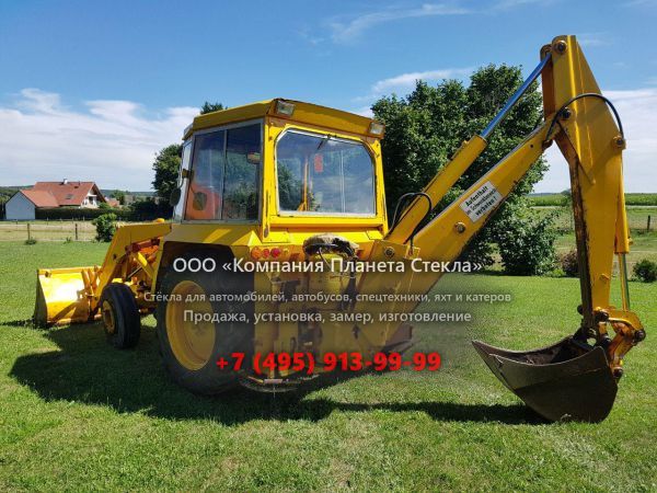 Стекло для экскаваторов-погрузчиков Massey Ferguson MF50B