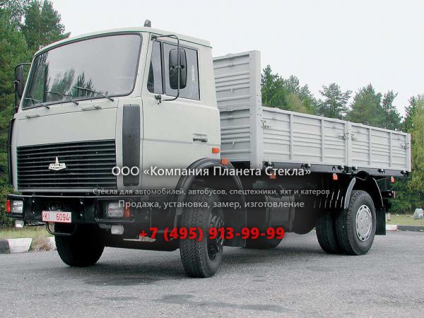 Стекло для бортовых автомобили МАЗ 533605