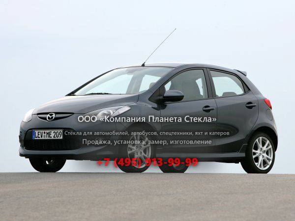 Стекло для Mazda 2 хетчбэк 2007 - 2010, DE