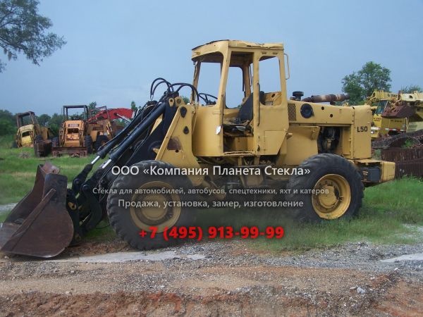 Стекло для колёсных погрузчиков Michigan L50