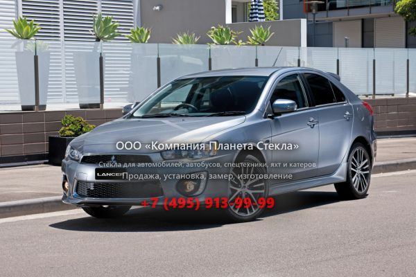 Стекло для Mitsubishi Lancer Sportback хетчбэк 2015 - 2018, X [2-й рестайлинг]